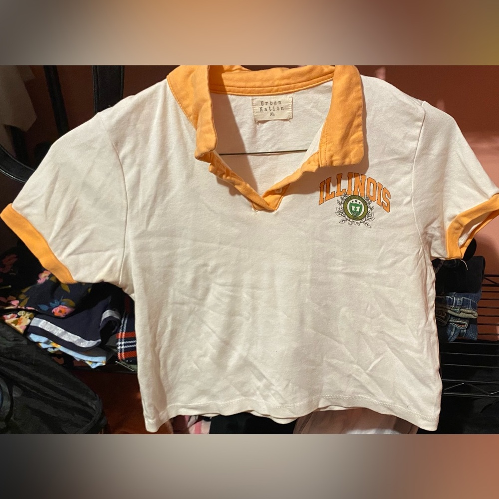 Cream Urban Nation Cropped Tee